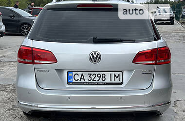 Універсал Volkswagen Passat 2012 в Черкасах