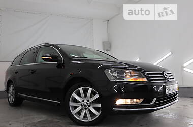 Універсал Volkswagen Passat 2011 в Трускавці