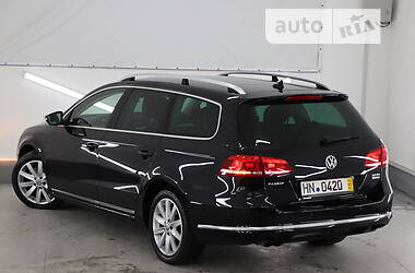 Універсал Volkswagen Passat 2011 в Трускавці