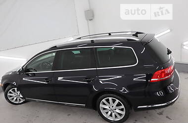 Універсал Volkswagen Passat 2011 в Трускавці