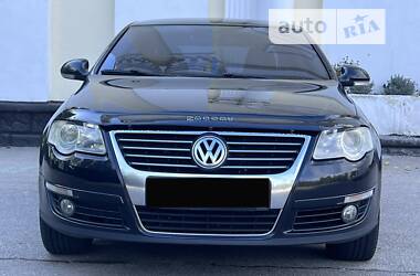 Седан Volkswagen Passat 2008 в Жовтих Водах