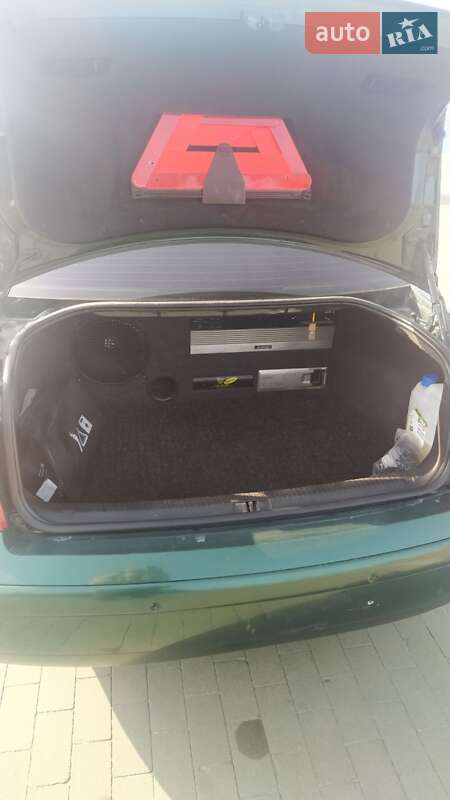 Седан Volkswagen Passat 2000 в Сумах