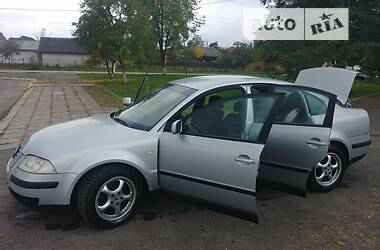 Седан Volkswagen Passat 2001 в  фото 6 Седан Volkswagen Passat 2001 в