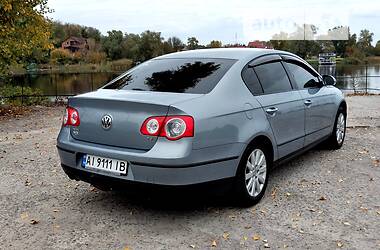 Седан Volkswagen Passat 2010 в Кагарлыке