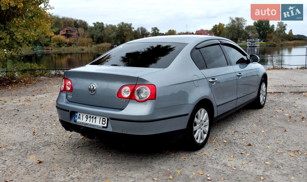 2011 Volkswagen Passat - мініатюра 17