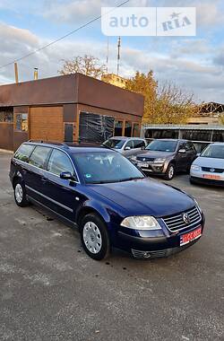 Универсал Volkswagen Passat 2003 в Николаеве