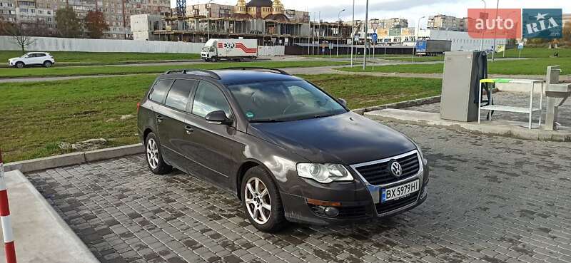 Універсал Volkswagen Passat 2009 в Львові