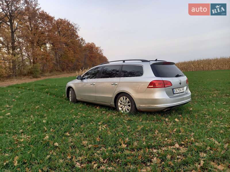 Универсал Volkswagen Passat 2012 в Кропивницком