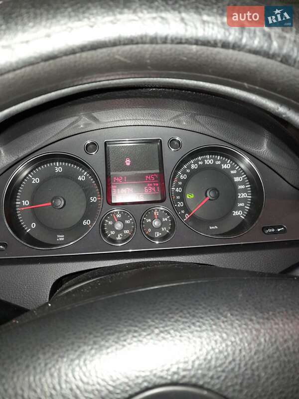 Універсал Volkswagen Passat 2008 в Хмельницькому