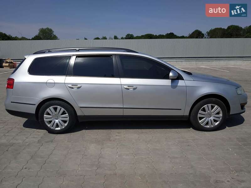 Універсал Volkswagen Passat 2008 в Вінниці