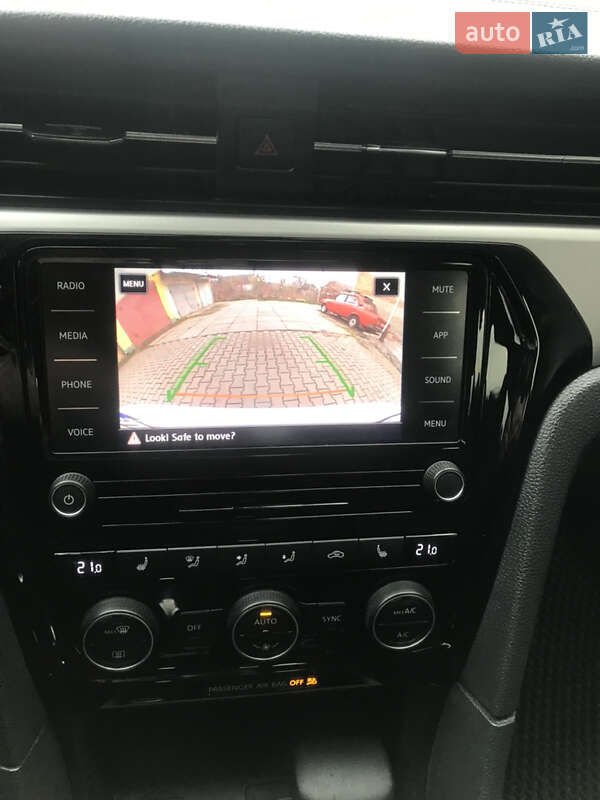 Седан Volkswagen Passat 2020 в Хмельницком