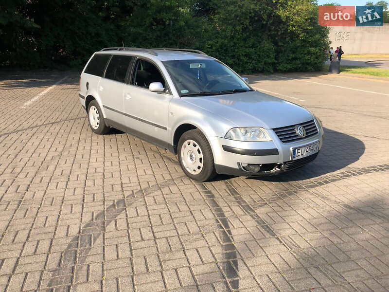 Универсал Volkswagen Passat 2001 в Стрые