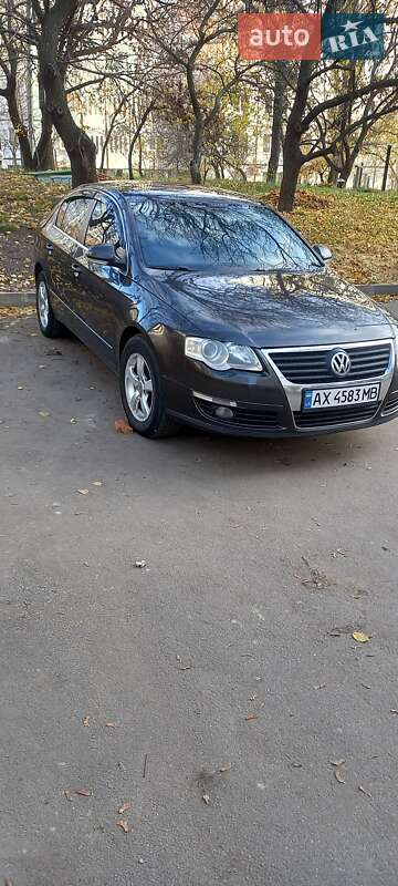 Седан Volkswagen Passat 2007 в 