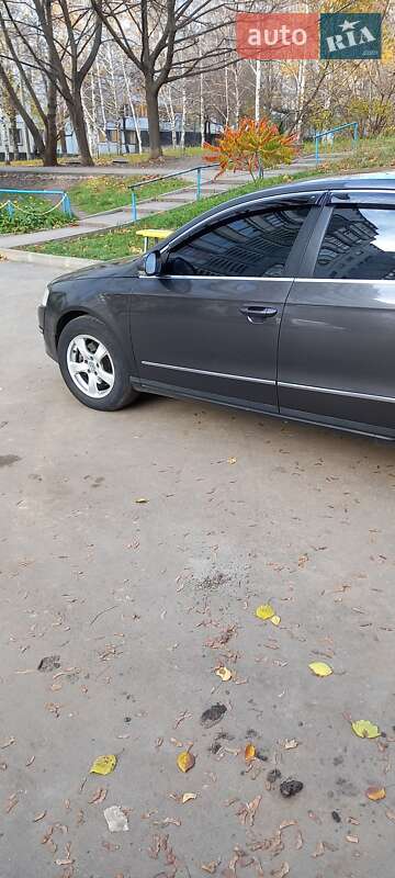 Седан Volkswagen Passat 2007 в Харкові