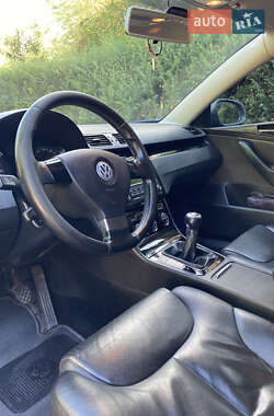 Седан Volkswagen Passat 2008 в 