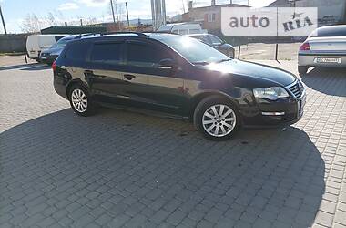 Универсал Volkswagen Passat 2007 в Бориславе