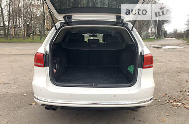 Универсал Volkswagen Passat 2012 в Лубнах