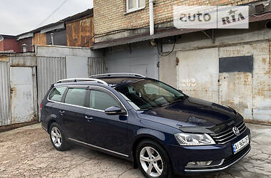 Универсал Volkswagen Passat 2012 в Броварах