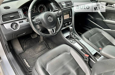 Седан Volkswagen Passat 2012 в Кропивницком