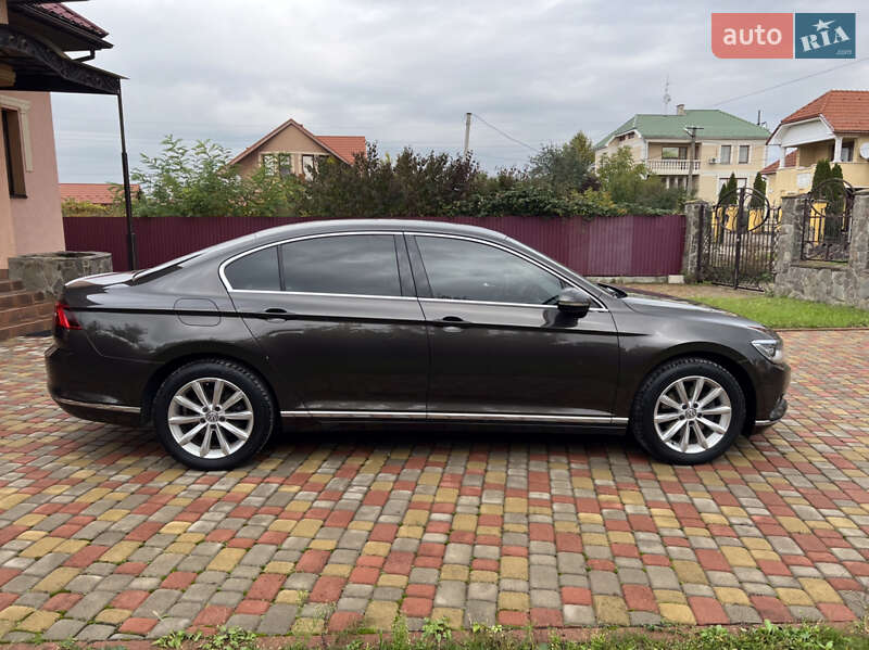 Седан Volkswagen Passat 2016 в 