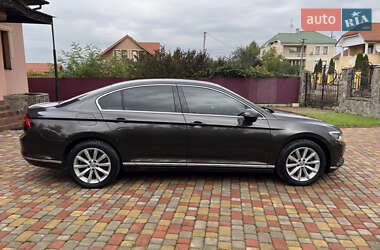 Седан Volkswagen Passat 2016 в 