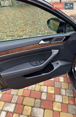 Седан Volkswagen Passat 2016 в 