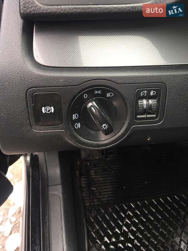 Седан Volkswagen Passat 2007 в Івано-Франківську