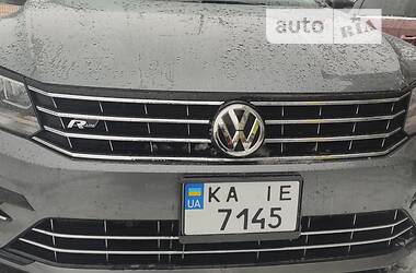 Седан Volkswagen Passat 2017 в Києві