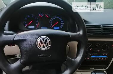 Универсал Volkswagen Passat 1998 в Радомышле