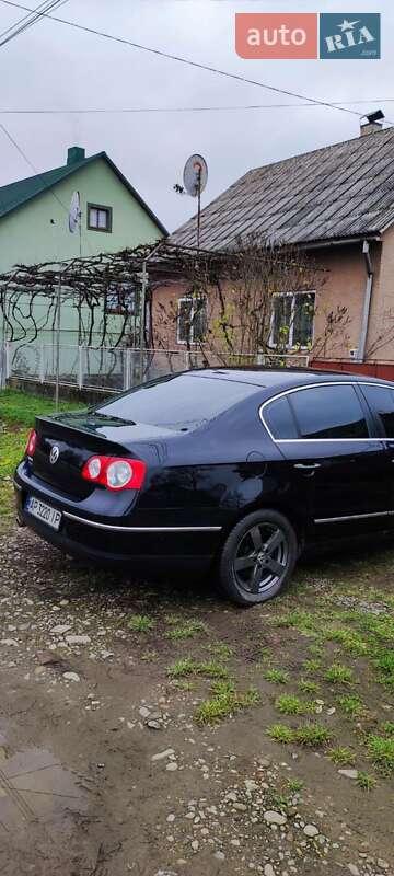 Седан Volkswagen Passat 2005 в Тячеве