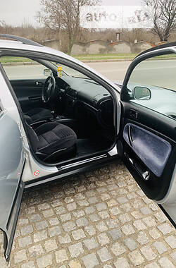 Универсал Volkswagen Passat 2002 в 