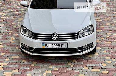 Седан Volkswagen Passat 2013 в 