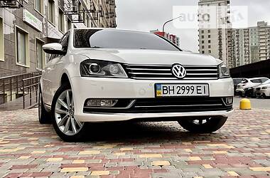 Седан Volkswagen Passat 2013 в 