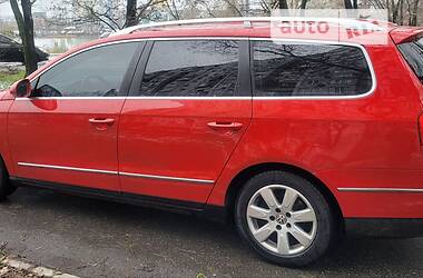 Универсал Volkswagen Passat 2009 в 