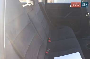 Универсал Volkswagen Passat 2001 в 