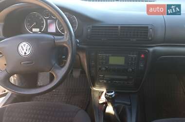 Универсал Volkswagen Passat 2001 в 