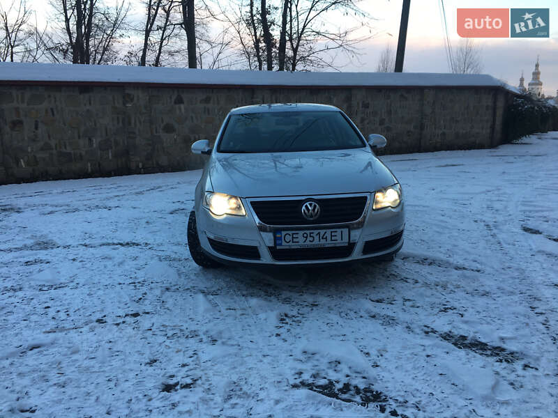 Седан Volkswagen Passat 2010 в Черновцах
