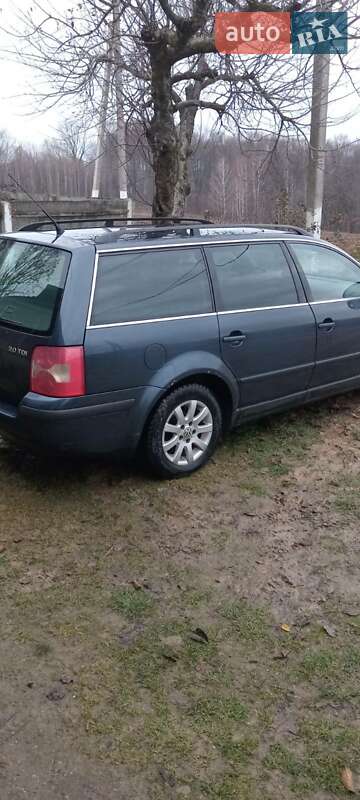 Универсал Volkswagen Passat 2004 в Сторожинце