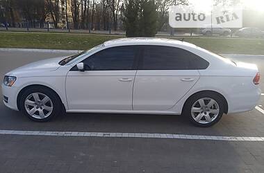 Седан Volkswagen Passat 2012 в Броварах