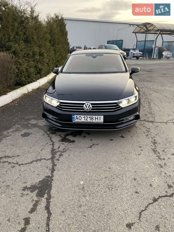 Седан Volkswagen Passat 2016 в Виноградове фото 6 Седан Volkswagen Passat 2016 в Виноградове