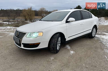 Седан Volkswagen Passat 2008 в Кропивницком