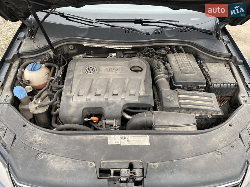 Седан Volkswagen Passat 2011 в Вінниці