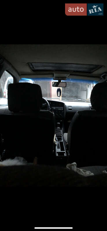 Универсал Volkswagen Passat 1990 в Благовещенском