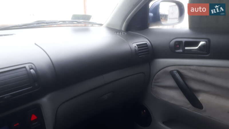 Універсал Volkswagen Passat 2001 в Києві