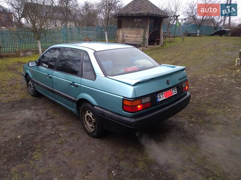 Volkswagen Passat 1992