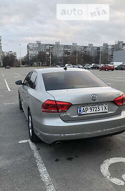 Седан Volkswagen Passat 2012 в Запоріжжі