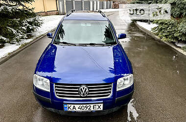 Універсал Volkswagen Passat 2001 в Києві