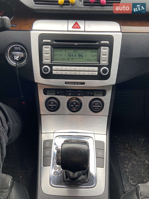 Седан Volkswagen Passat 2007 в Верхнеднепровске