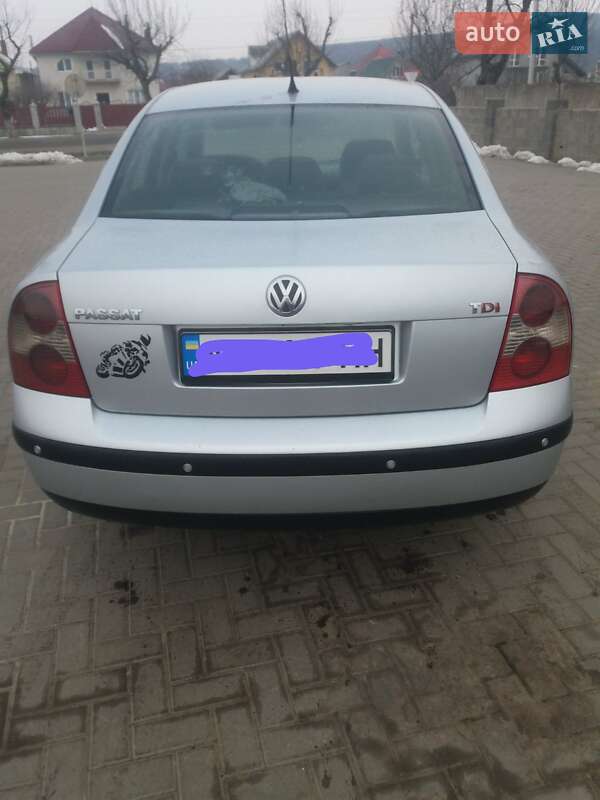 Седан Volkswagen Passat 2001 в Ужгороде
