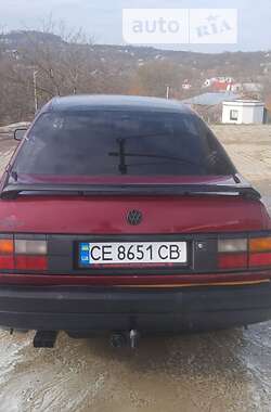 Седан Volkswagen Passat 1989 в Черновцах